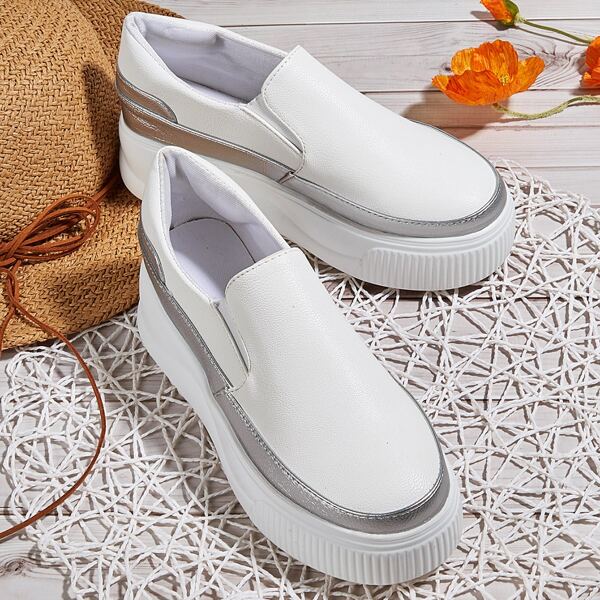 

Two Tone Flats, White