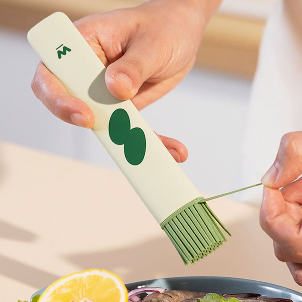 

1pc Silicone Oil Brush, Green