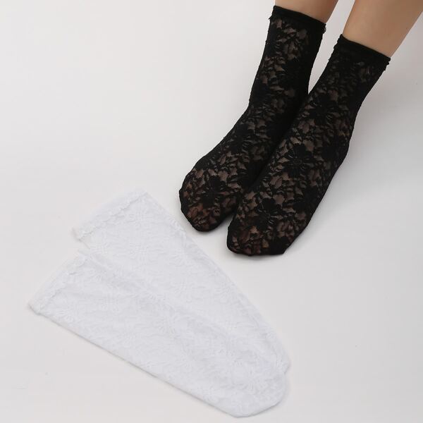 

2pairs Lace Trim Socks, Black and white