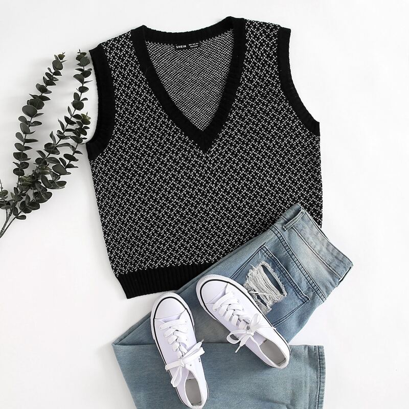 

V Neck Sweater Vest, Black and white
