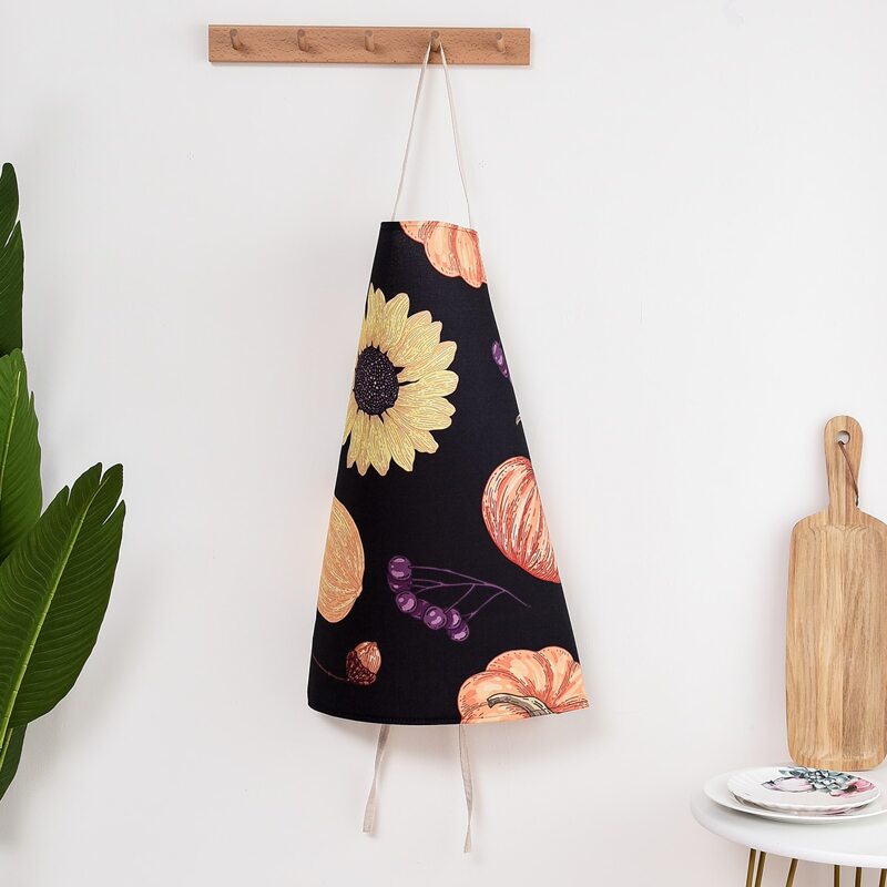 

Flower Print Apron, Black
