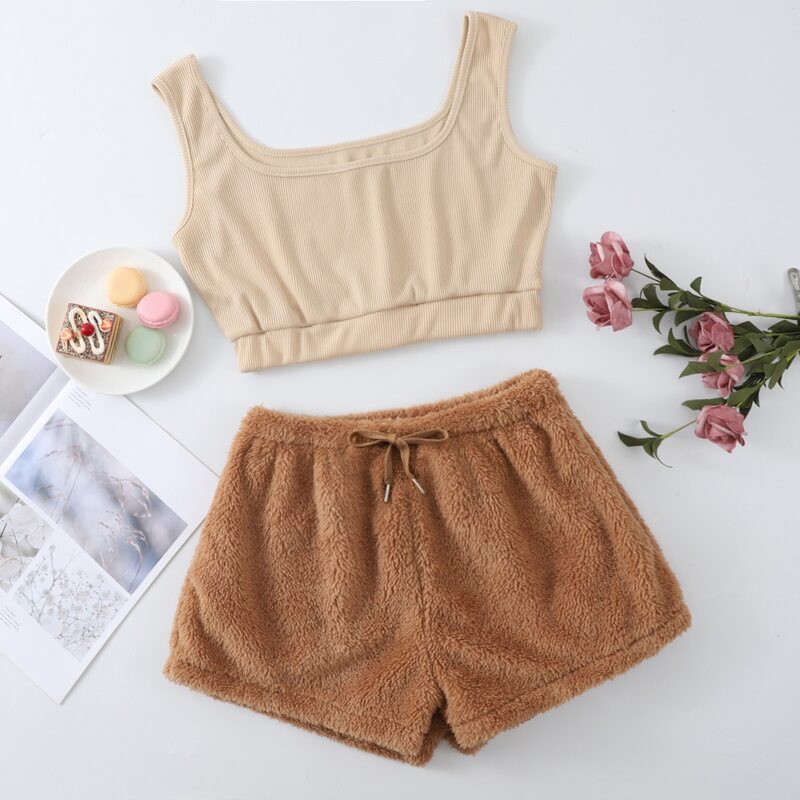 

Crop Tank Top & Fluffy Shorts Set, Multicolor
