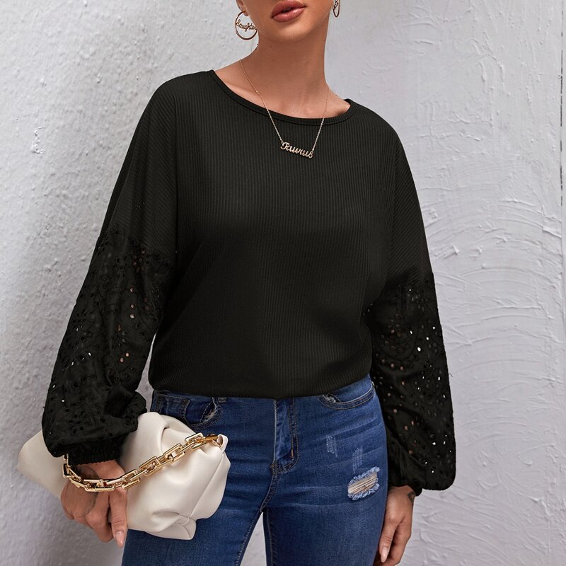 

Contrast Schiffy Sleeve Rib-knit Tee, Black