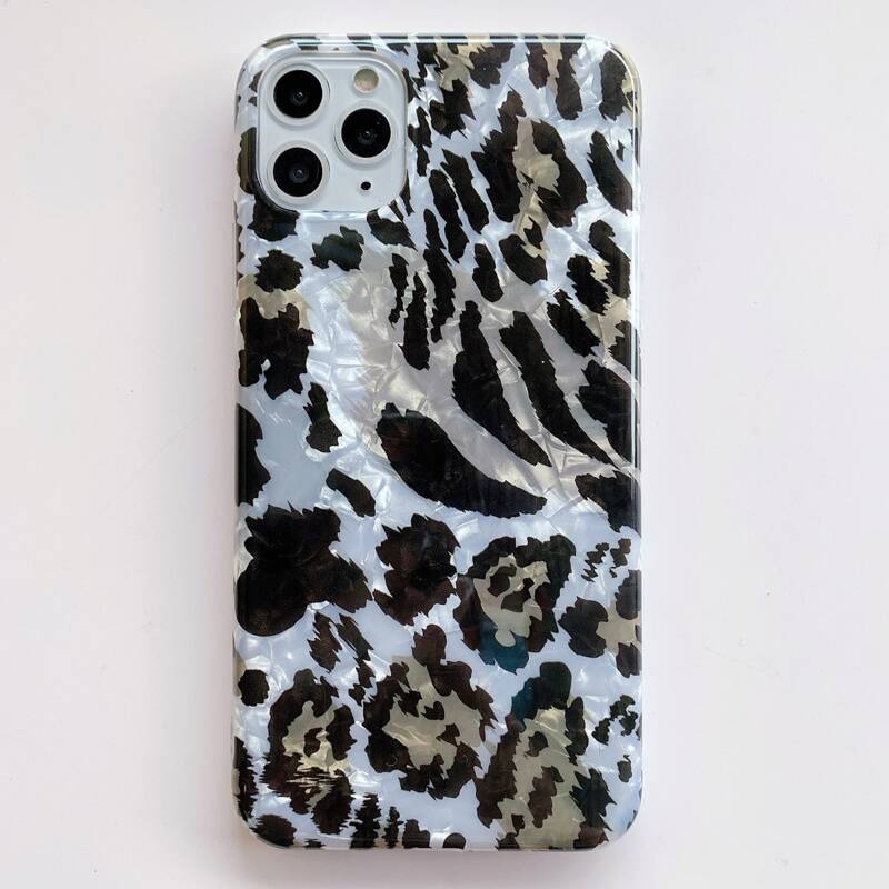 

Leopard Pattern iPhone Case, Multicolor