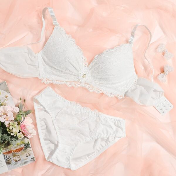 

Floral Lace Lingerie Set, White