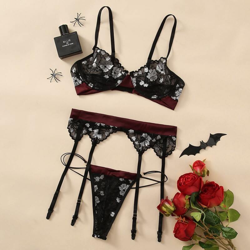 

Floral Lace Underwire Garter Lingerie Set, Multicolor