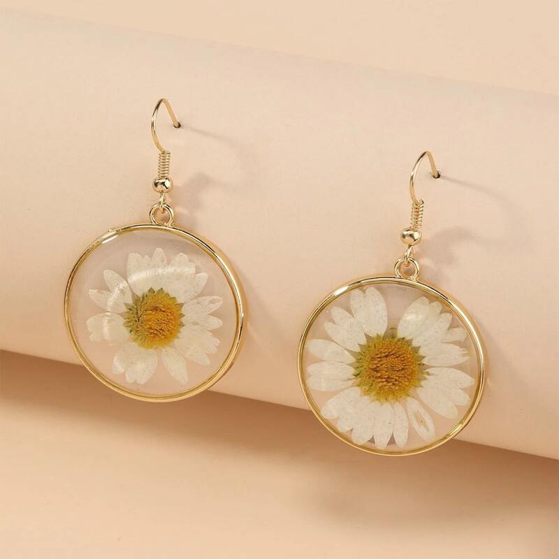

Daisy Drop Earrings, Gold