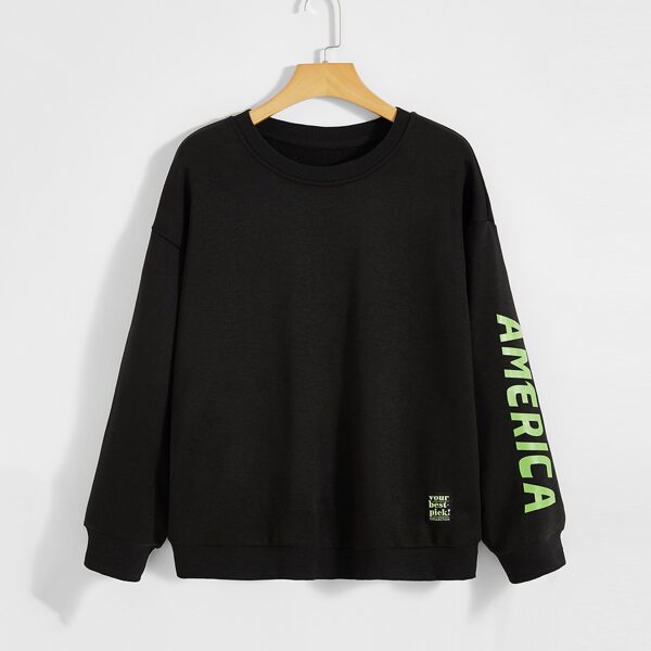 

Men Letter Graphic Patched Sweatshirt, Black