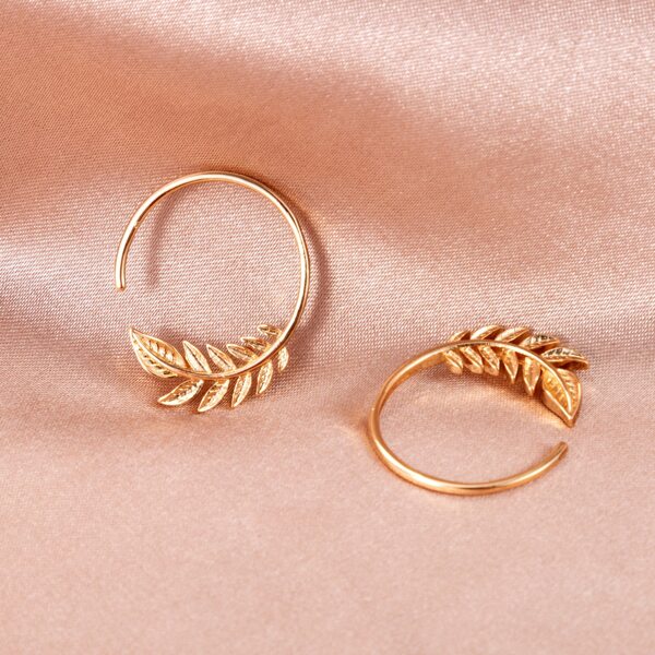 

Серьги-гвоздики в форме листа, Золотистый