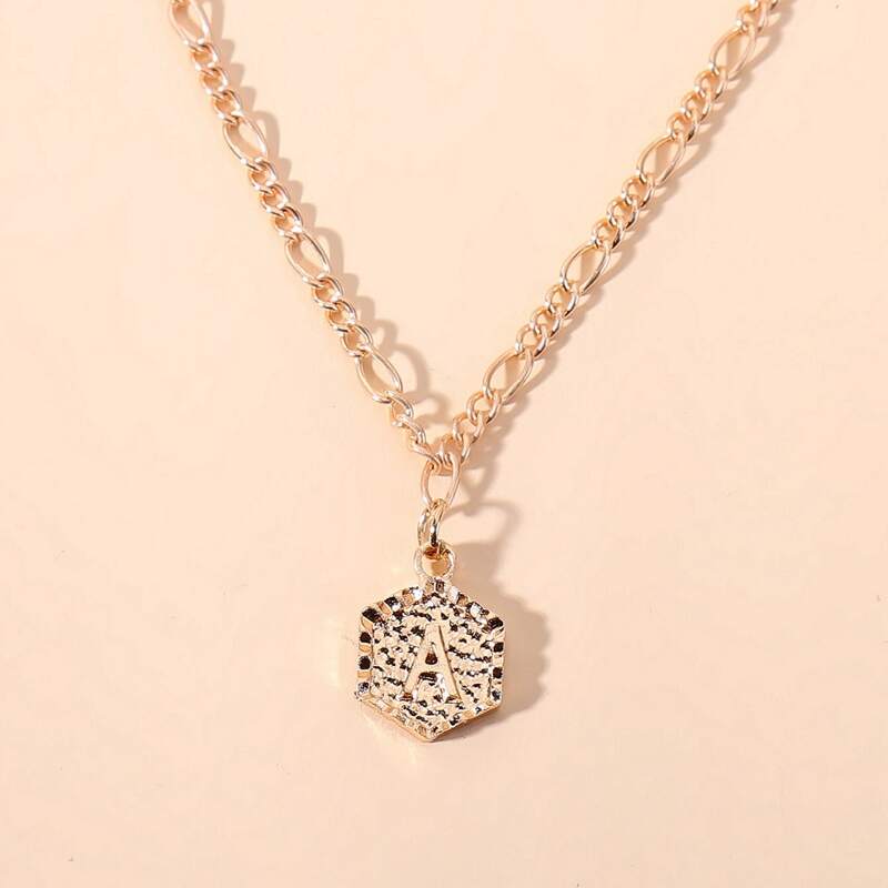 

Letter Design Necklace, Gold