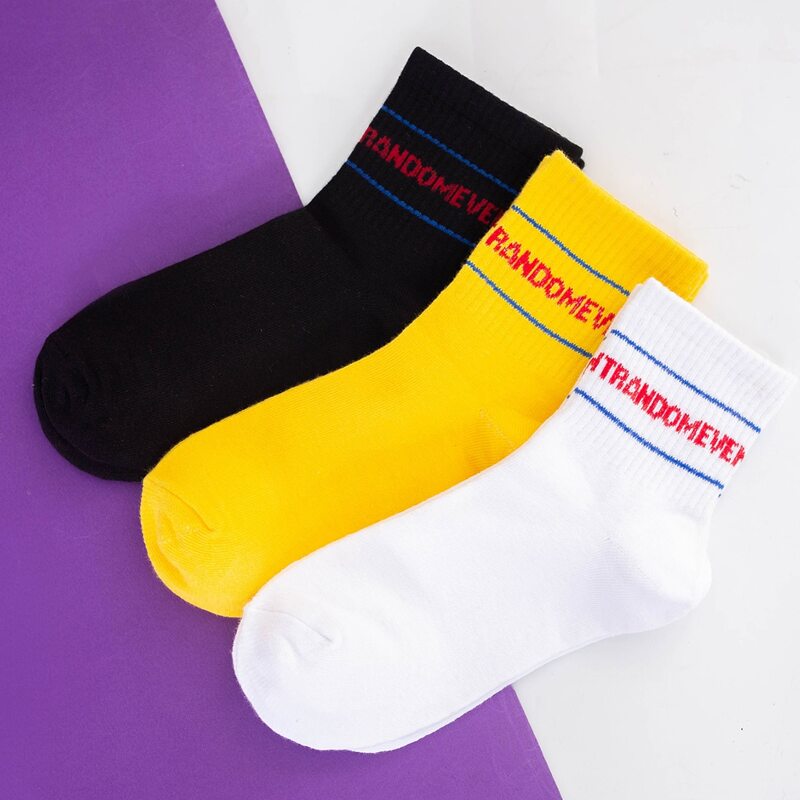 

3pairs Guys Letter Graphic Socks, Multicolor