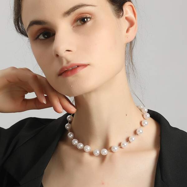 

Faux Pearl Decor Necklace, White