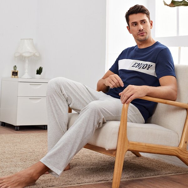 

Men Letter Graphic PJ Set, Multicolor