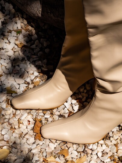 PU LEATHER HIGH LEG BOOTS