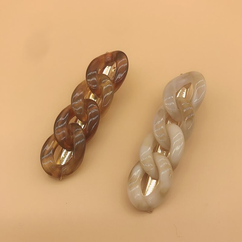 

2pcs Chain Hair Clip, Multicolor