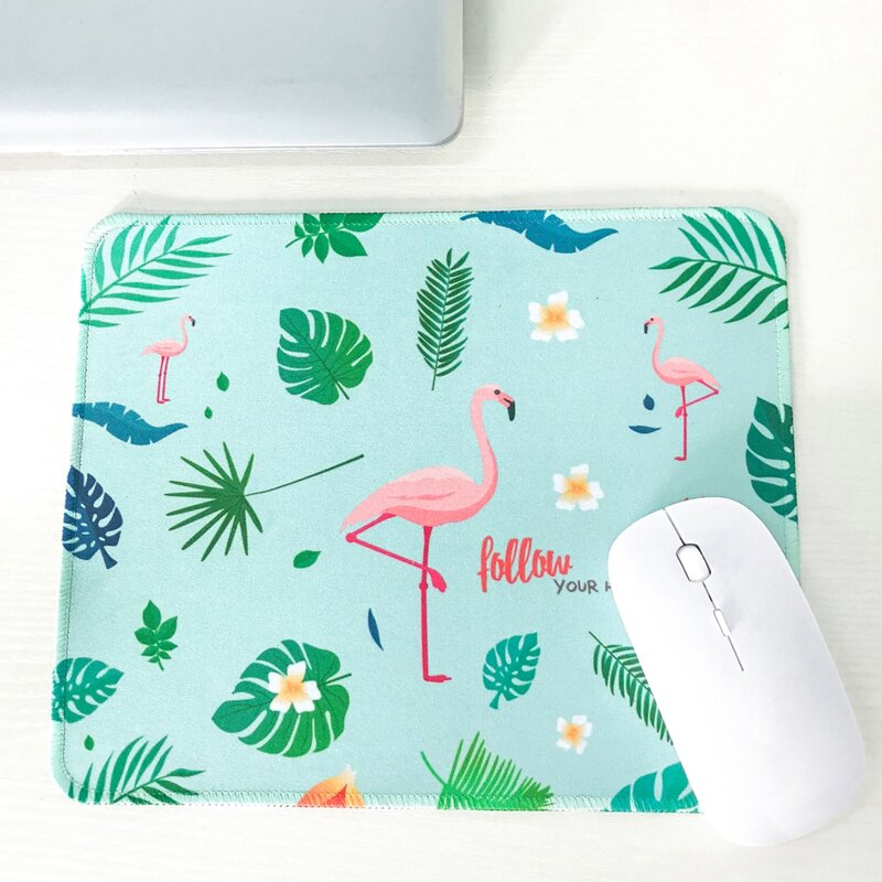 

Flamingo Pattern Mouse Pad, Multicolor
