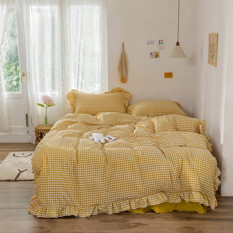 

Gingham Pattern Bedding Set Without Filler, Mustard yellow