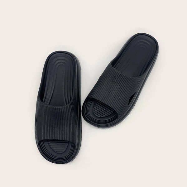 

Men Cut Out Slides, Black