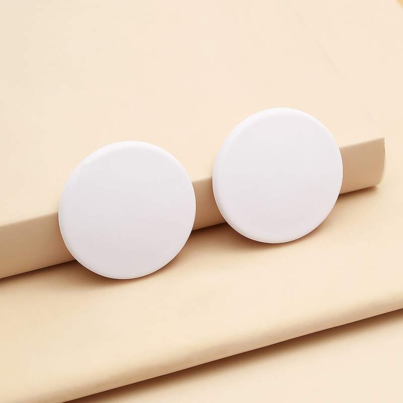 

Round Stud Earrings, White