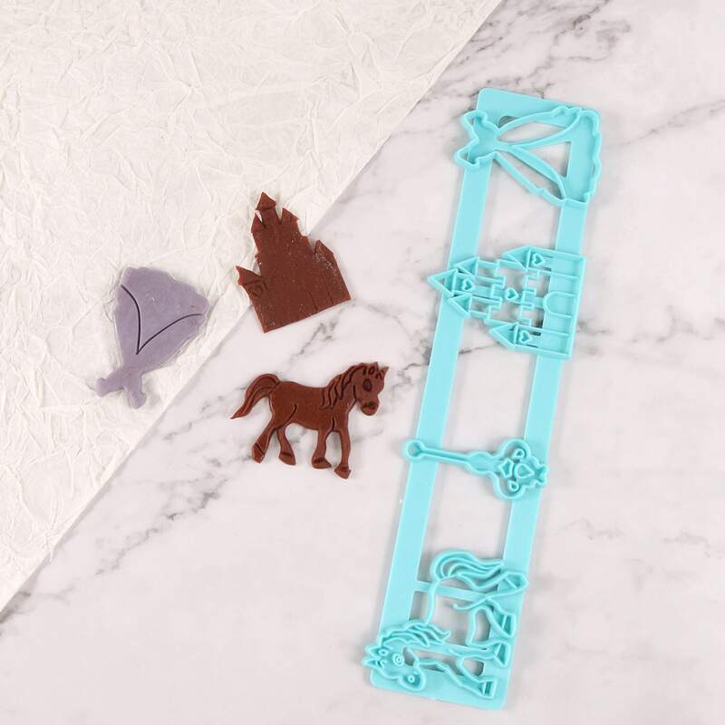 

1pc Plastic Biscuit Mold, Blue