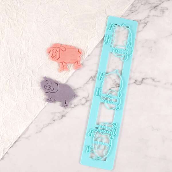 

1pc Plastic Cartoon Biscuit Mold, Blue