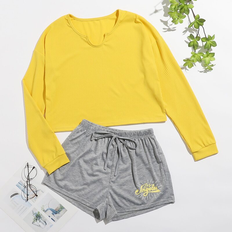 

Ribbed Tee & Letter Graphic Shorts PJ Set, Multicolor