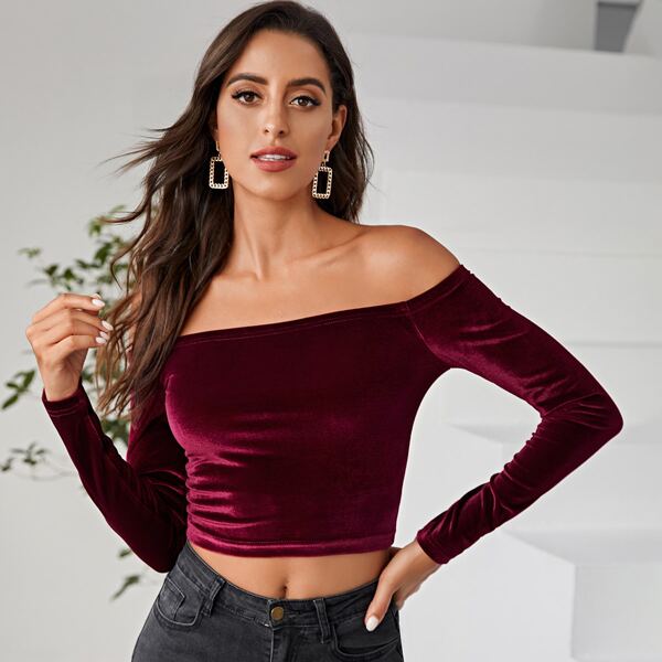 

Off The Shoulder Crop Velvet Tee, Maroon
