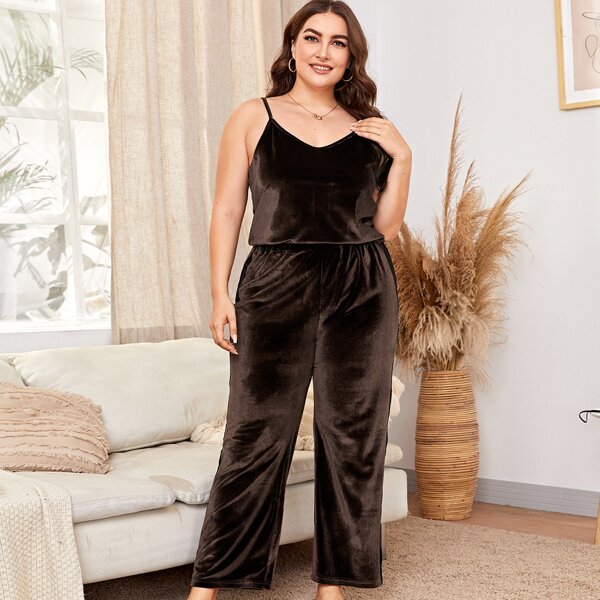 

Plus Velvet Contrast Lace Cami PJ Set, Chocolate brown