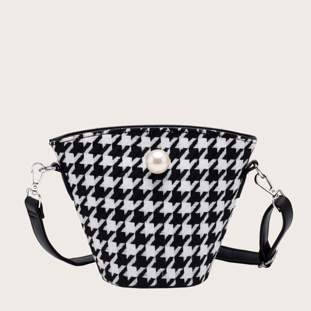 

Faux Pearl Decor Houndstooth Bucket Bag, Black and white