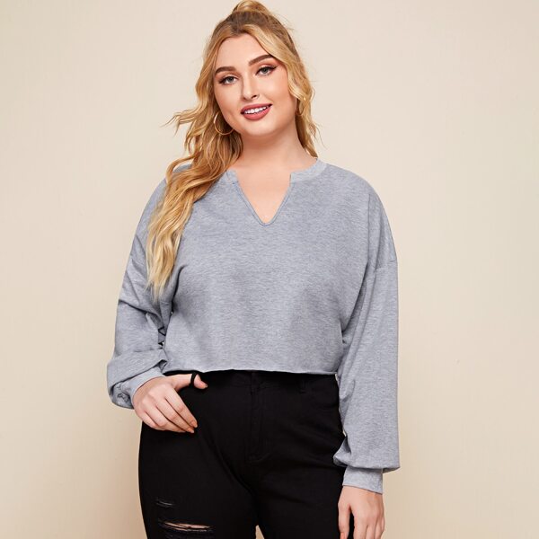 

Plus Notch Neck Drop Shoulder Solid Pullover, Grey