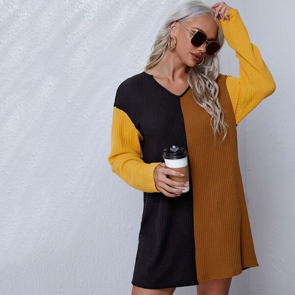 

Drop Shoulder Colorblock Waffle Knit Dress, Multicolor