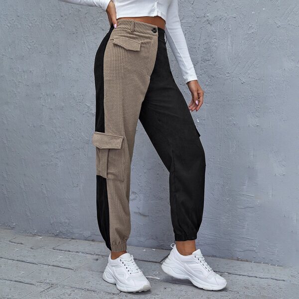 

Two Tone Flap Pocket Cargo Pants, Multicolor