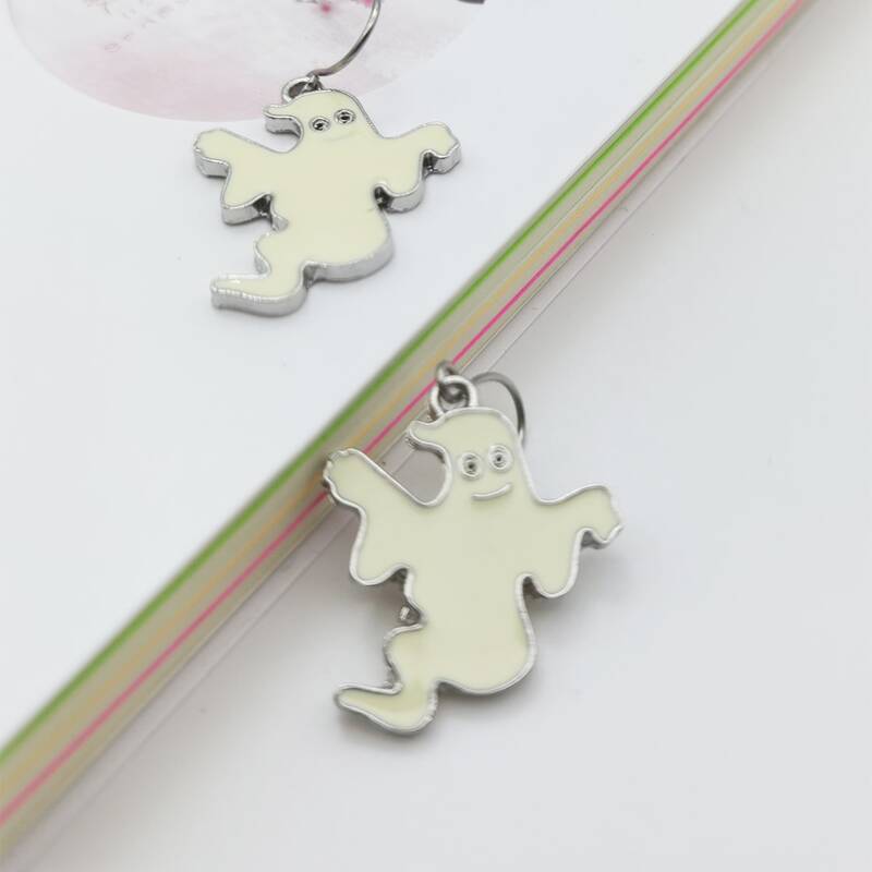 

Ghost Decor Drop Earrings, Beige