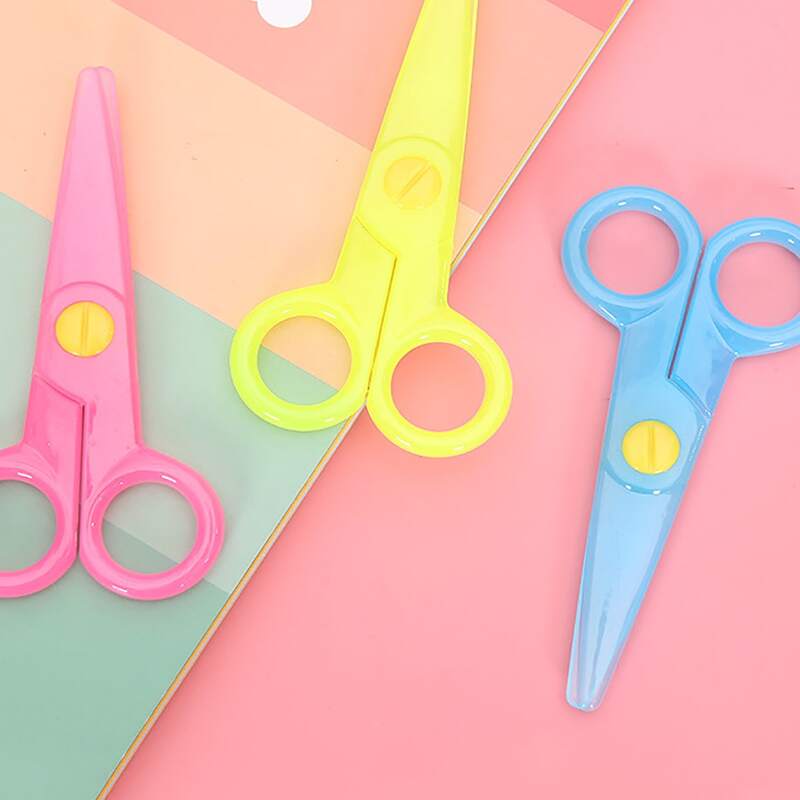 

3pcs Random Color Plastic Scissors, Multicolor