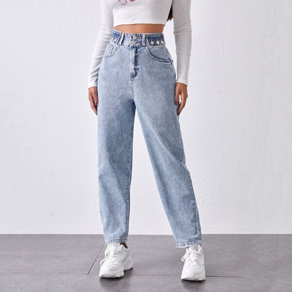 

High-Waisted Button Detail Mom Jeans, Light wash