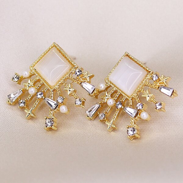 

Faux Pearl & Rhinestone Decor Stud Earrings, Gold