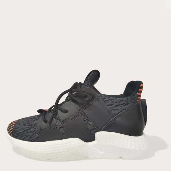 

Men Lace-up Front Wide Fit Sneakers, Black