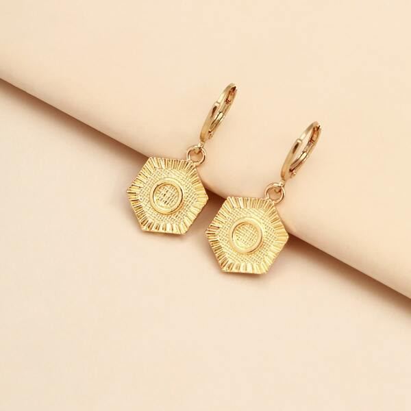 

Letter Design Geometric Drop Earrings, Gold