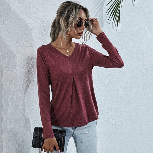 

Marled Plicated V Neck Tee, Maroon