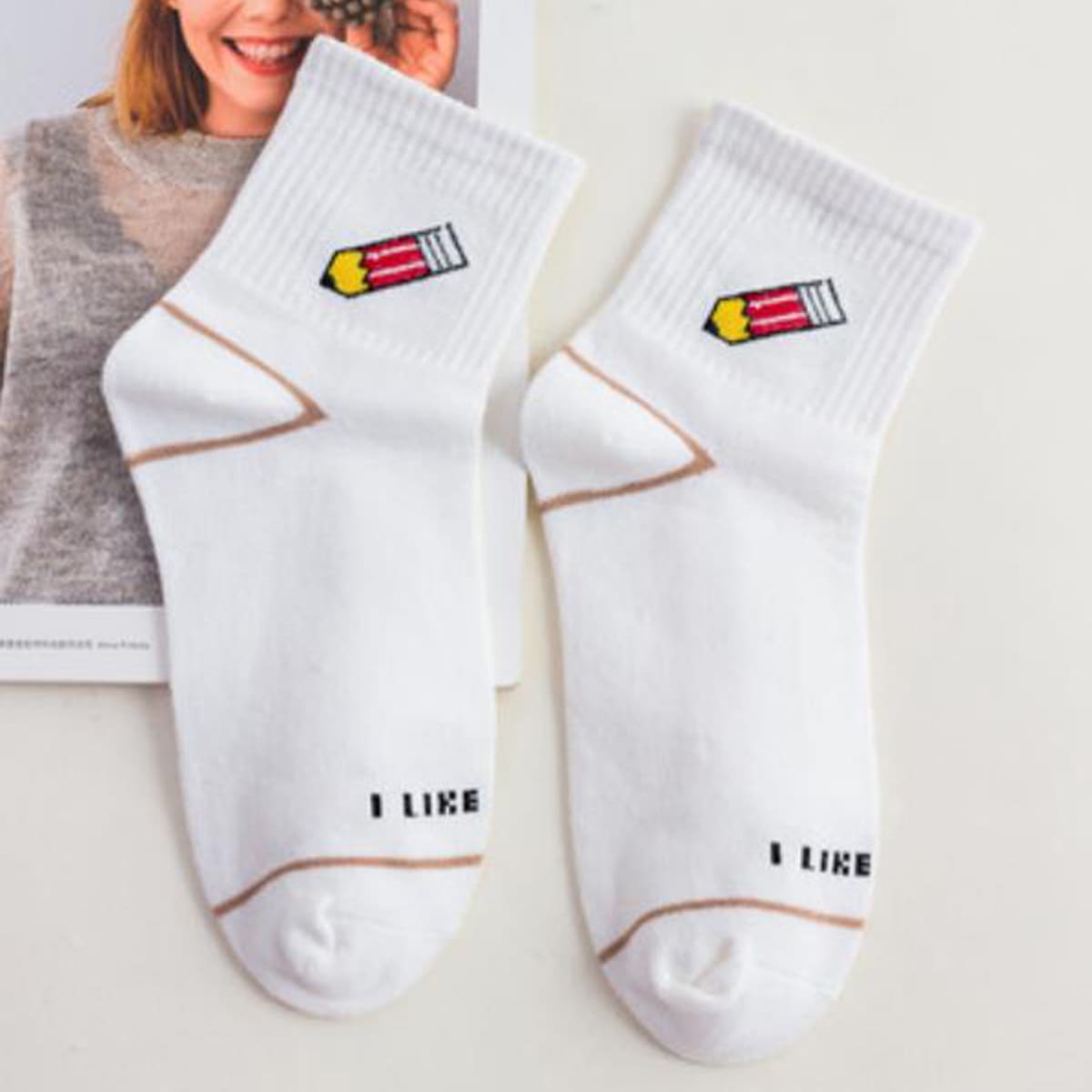 

1pair Pencil Print Socks, White