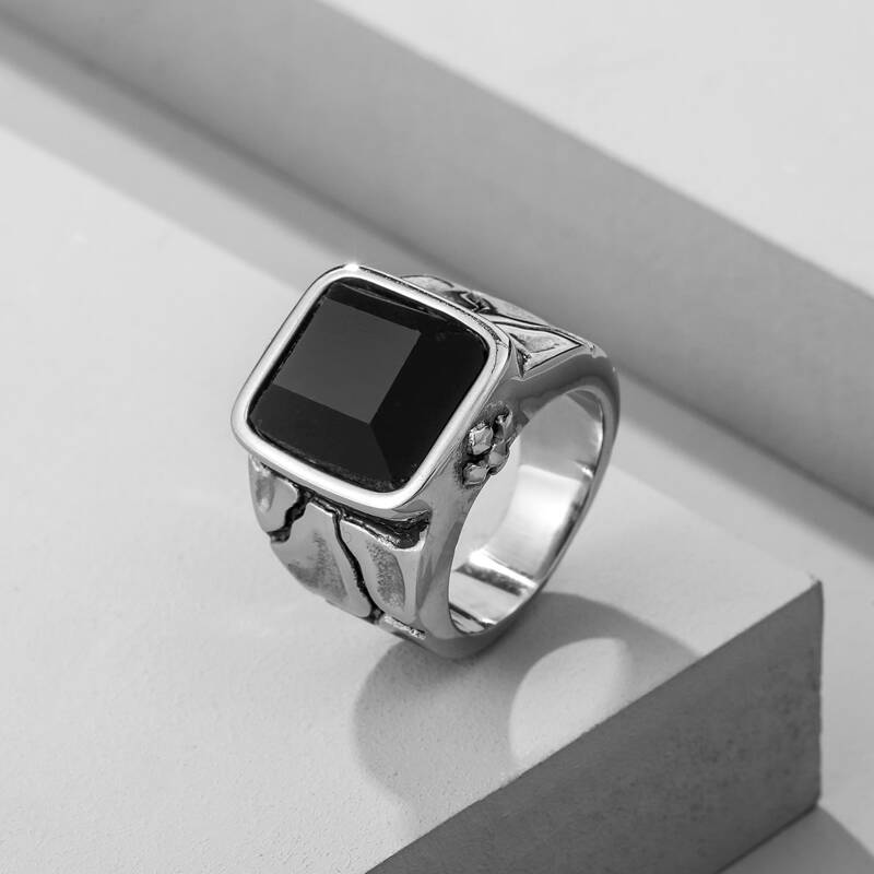 

Guys Geometric Stone Decor Ring, Silver