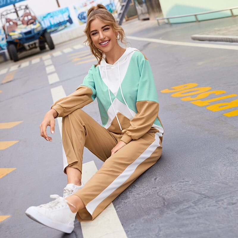 

Colorblock Hoodie & Contrast Sideseam Sweatpants Set, Multicolor
