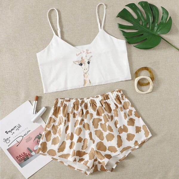 

Cartoon & Slogan Graphic Cami Top With Shorts PJ Set, Multicolor