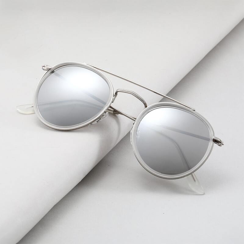 

Guys Top Bar Sunglasses