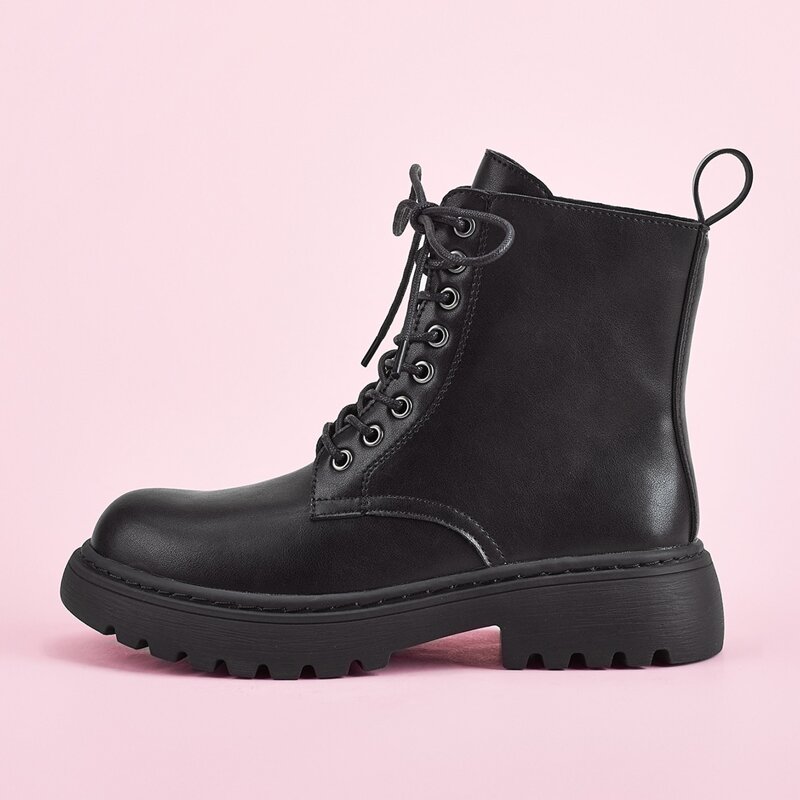 

Minimalist Round Toe Combat Boots, Black