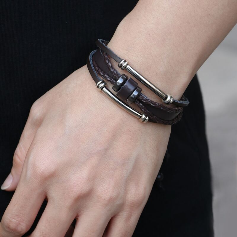 

1pc Guys Woven PU Leather Bracelet, Brown