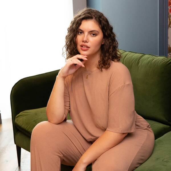 

Plus Solid Ribbed Drop Shoulder Pajama Set, Apricot