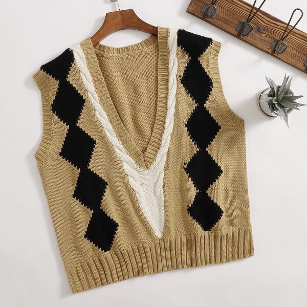

Plus Argyle Cable Knit Sweater Vest Without Blouse, Khaki