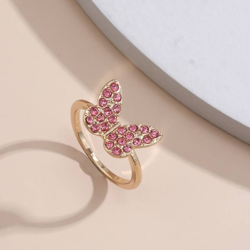 

Rhinestone Butterfly Ring, Gold