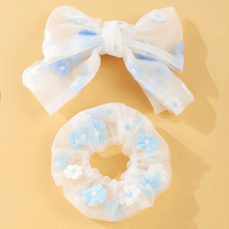 

2pcs Floral Scrunchie & Hair Clip, Blue and white